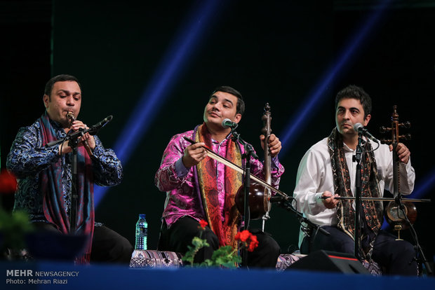 Azeri singer’s joint concert in Tehran