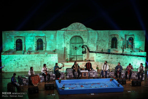 Azeri singer’s joint concert in Tehran