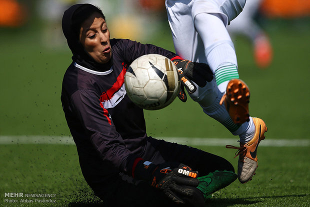 İran Kadın Futbol Süper Ligi’nden kareler