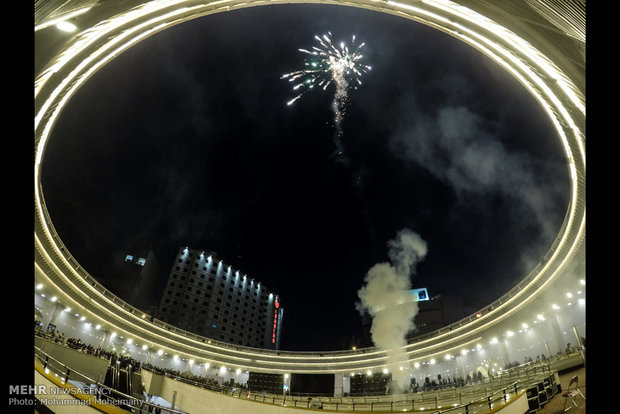 Valiasr Sq. new monument unveiled