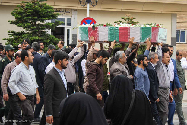 مراسم استقبال از ۳ شهید گمنام دوران دفاع مقدس در بوشهر