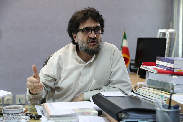 دکتر حسین کچویان جامعه شناس و عضو شورای انقلاب فرهنگی