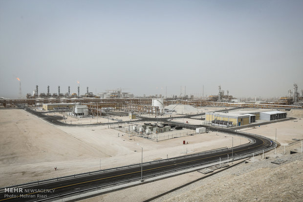 South Pars, Assaluyeh petrochemical complexes