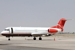 فرود اضطراری هواپیمای مسافربری در یزد/ مسافران سلامت هستند