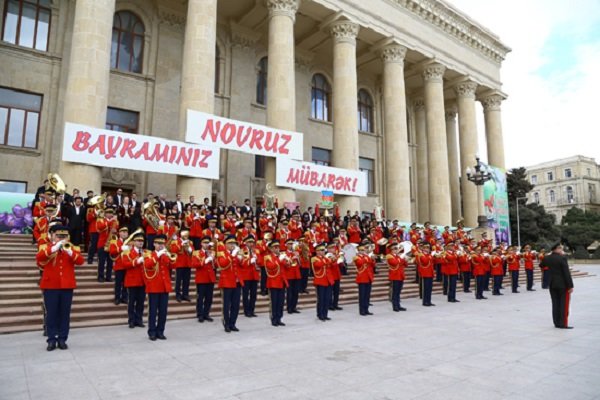 Azerbaycan'da Nevruz coşkusu