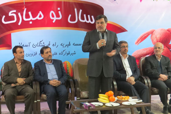 خدمت به کودکان بی سرپرست کاری معنوی و خداپسندانه است