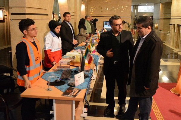 نصب تمثال شهدا در مسیر عبور مسافران فضای معنوی همدان را قوت بخشید