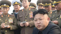 زعيم كوريا الشمالية ينعت ترامب بـ"العجوز المجنون" ويهدد بـ"النار"