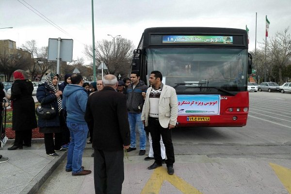 اتوبوس‌های گردشگری به کاشان رسیدند