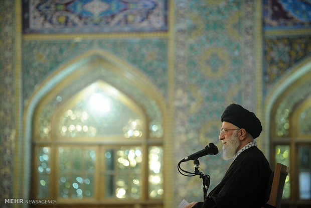 Leader addresses Iranians in Nowruz speech