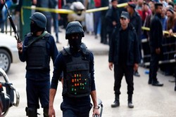 کشته شدن ۴ نیروی امنیتی مصری و زخمی شدن ۲۱ تن دیگر در حمله مسلحانه