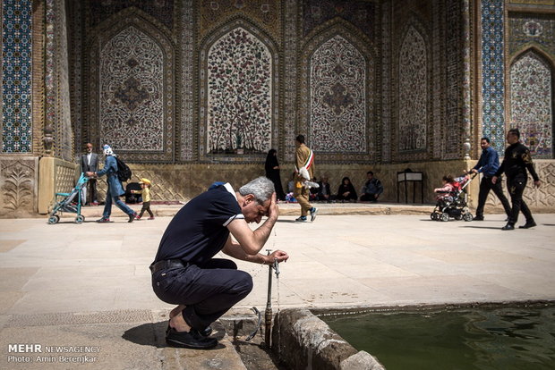 Nowruz tourists in Vakil Mosque of Shiraz