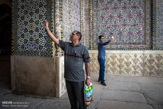 Nowruz tourists in Vakil Mosque of Shiraz