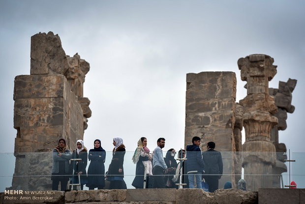 Persepolis hosts Nowruz tourists