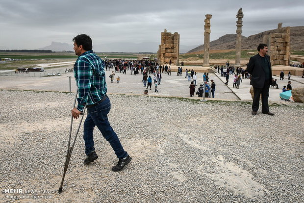 Persepolis hosts Nowruz tourists