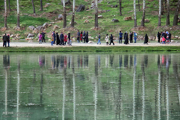 Tourists visit Taq Bostan in Kermanshah during Nowruz holidays 