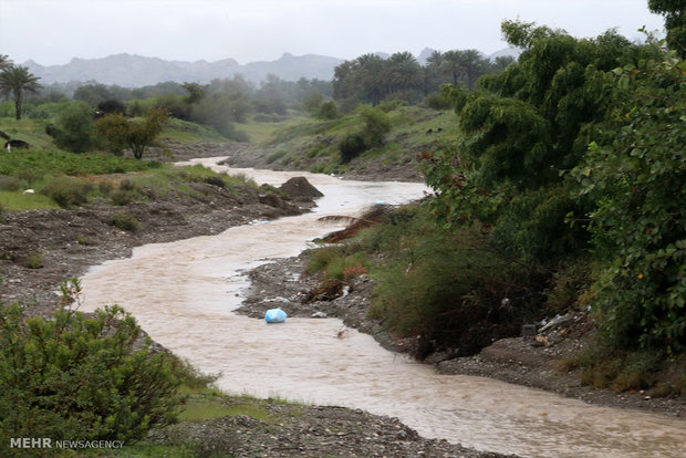 سقوط خودرو پراید به رودخانه هراز ۲ کشته برجای گذاشت