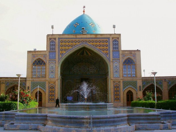 برگزاری برنامه های فرهنگی و مذهبی در امامزادگان شاخص استان زنجان 