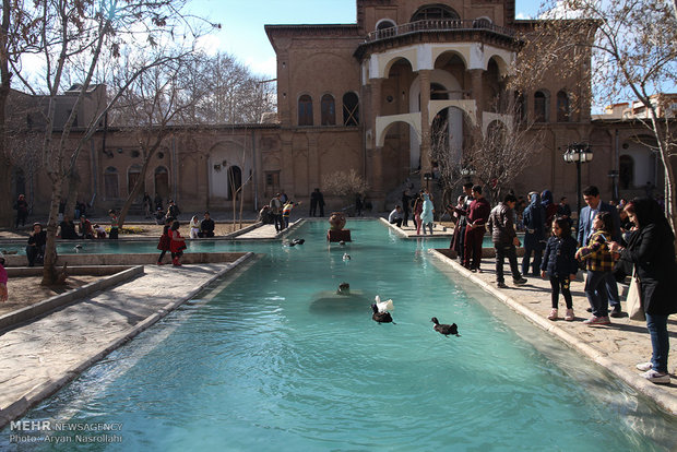 سەرمایەدانانی ۲۰ ملیار تمەنی لە بینا مێژووییەکانی کوردستان