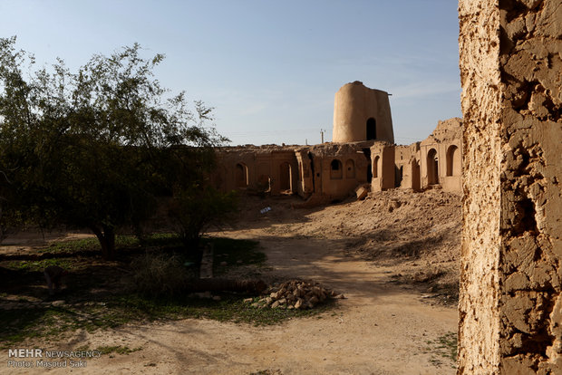 قلعه آقا خان لیراوی در آستانه تخریب
