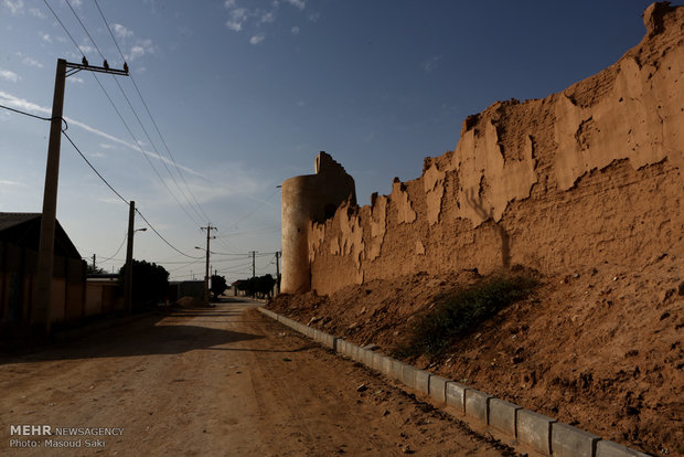 Agha khan Liravi Castle on brink of destruction 