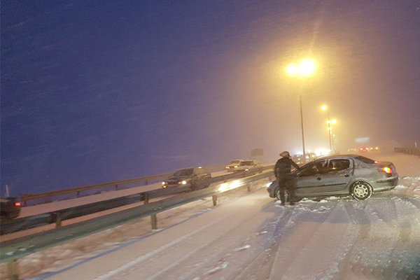 بارش برف در جاده‌های ۷ استان/ ترافیک روان در اکثر محورهای کشور