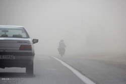 اختلال تردد در جاده کرمان - زاهدان به دلیل طوفان شن