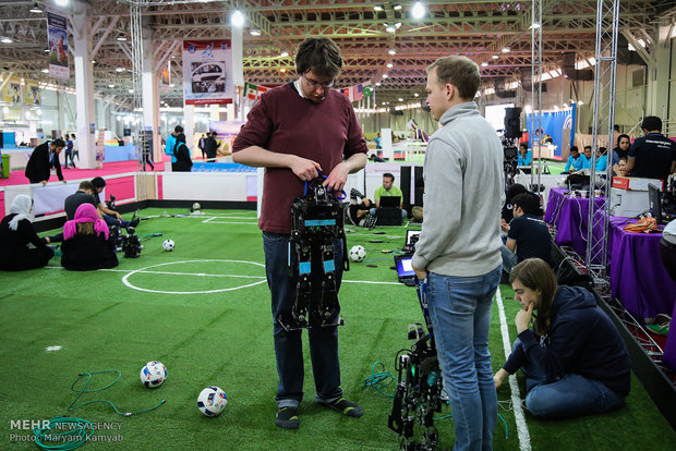 Iran hosts RoboCup IranOpen 201​7 