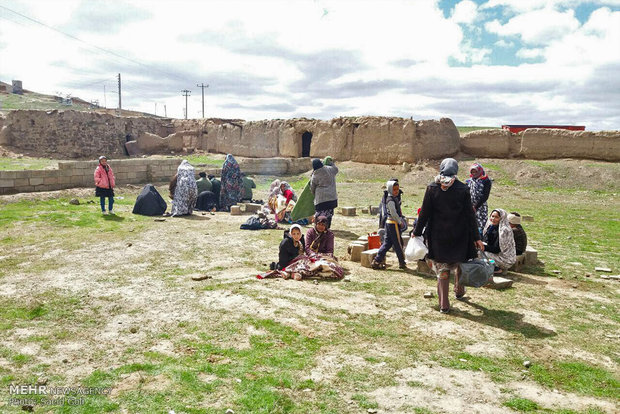 Meşhed’deki deprem bazı köylerde hasara yol açtı