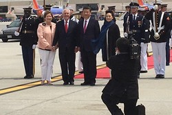 رئیس جمهور چین برای دیدار با ترامپ وارد فلوریدا شد
