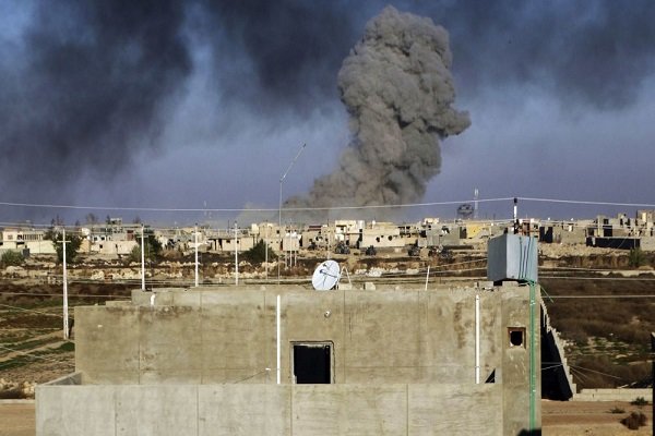 استشهاد 9 مدنيين في القصف الأميركي لسوريا