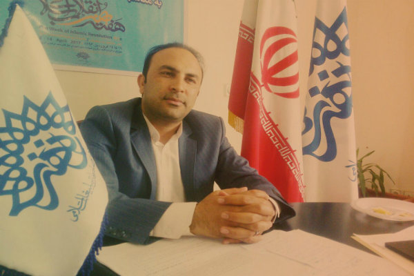 برگزاری نمایشگاه عکس و دست نوشته آیت الله ملک حسینی در یاسوج