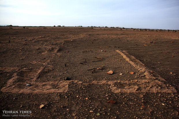 Sandstorm unearths historical site in southeastern Iran