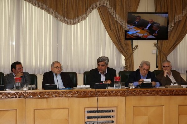 استاندار بوشهر دستاوردهای اقتصاد مقاومتی در استان را تشریح کرد