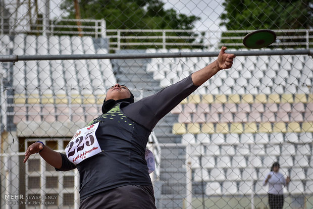 Şiraz’daki Kadınlar atletizm yarışmaları