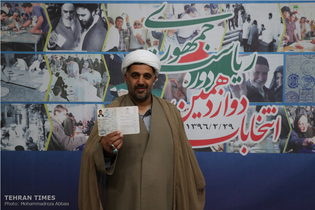 Second registration day for May presidential election