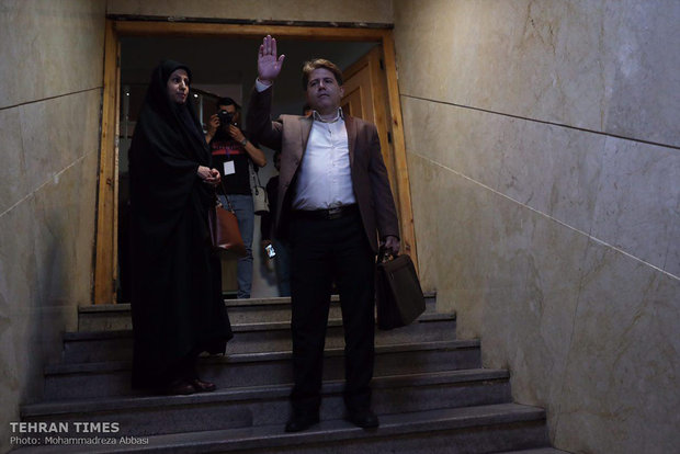 Second registration day for May presidential election