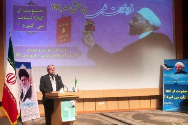 امام(ره)جمهوری اسلامی را برمبنای مشارکت مردم پایه گذاری کردند