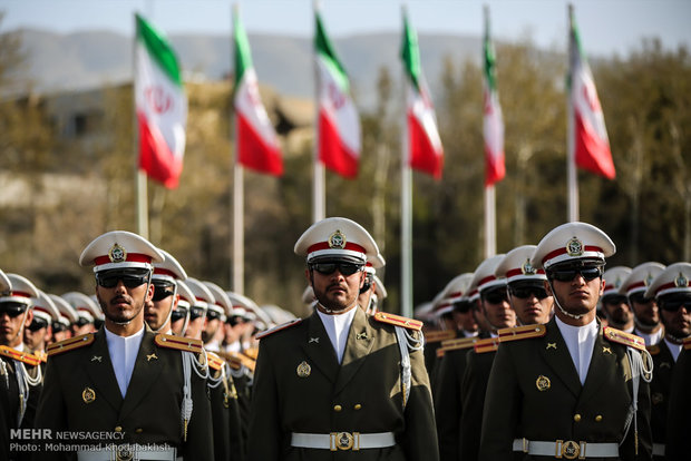 Iran’s army holds joint morning rituals before parade