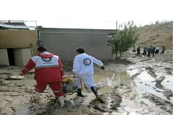 امدادرسانی به ۱۶ هزار هموطن گرفتار سیلاب