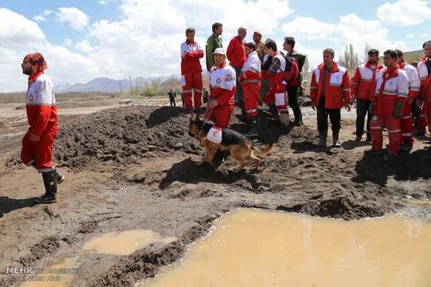 خسارات ناشی از وقوع سیل در روستای چنار آذربایجان