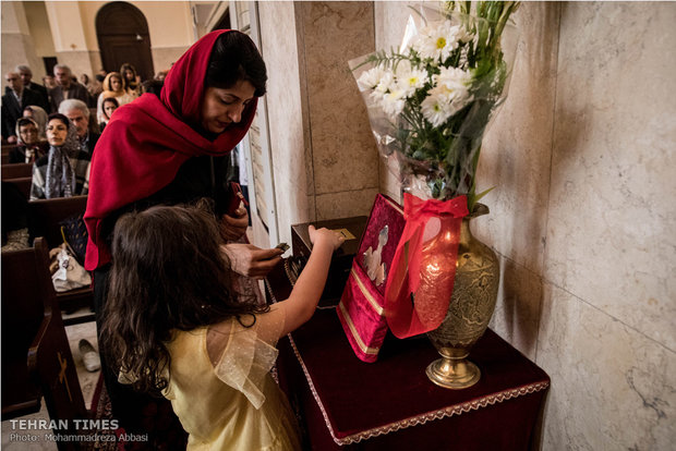 Christians mark Easter in Tehran