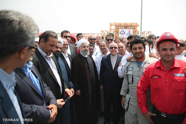 President  inaugurates energy mega projects in Assalouyeh