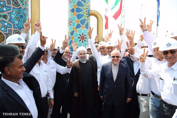 President  inaugurates energy mega projects in Assalouyeh