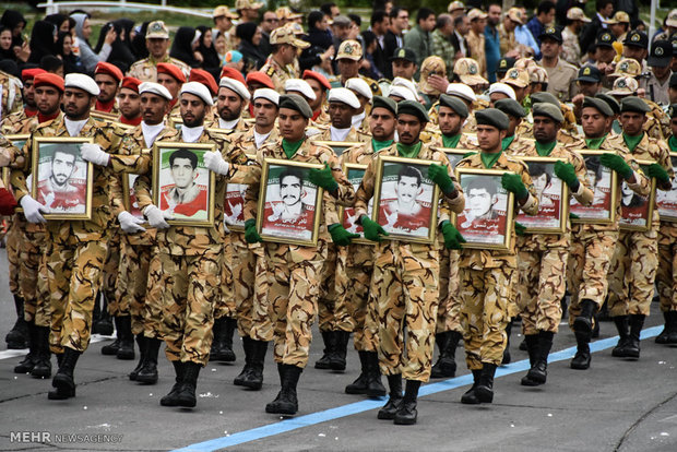 Army parades in Isfahan