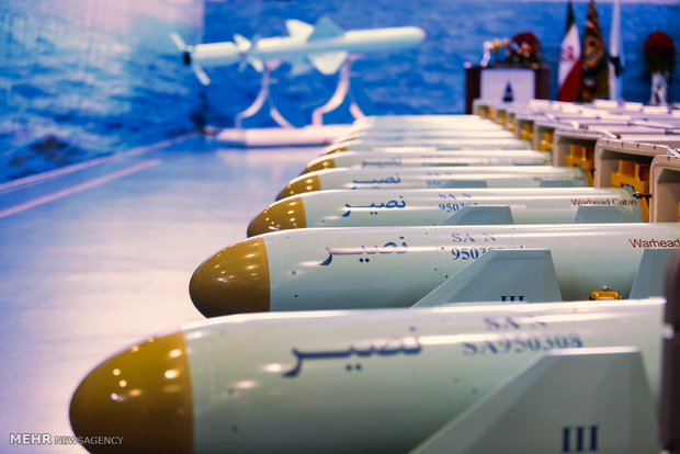 Def. Ministry delivers Nasir cruise missiles to IRGC Navy