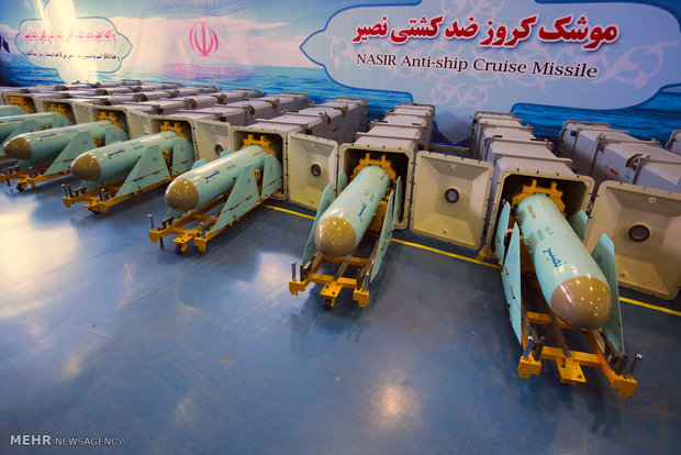 Def. Ministry delivers Nasir cruise missiles to IRGC Navy