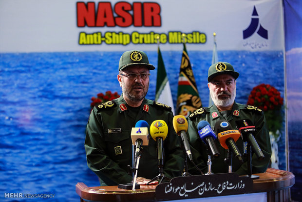 Def. Ministry delivers Nasir cruise missiles to IRGC Navy