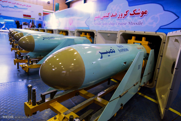 Def. Ministry delivers Nasir cruise missiles to IRGC Navy