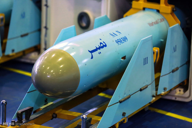 Def. Ministry delivers Nasir cruise missiles to IRGC Navy